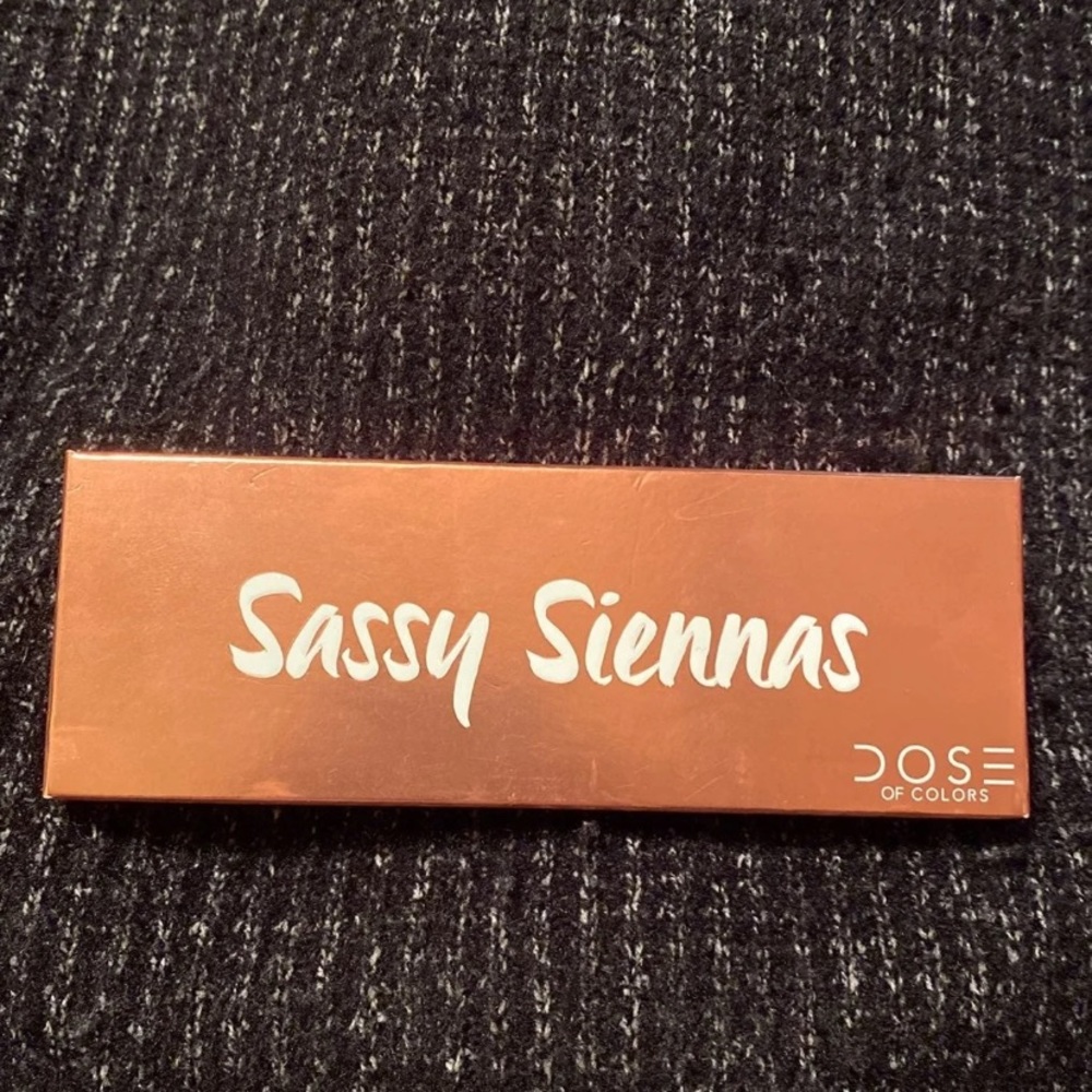 NEW Dose of Colors Sassy Siennas Palette